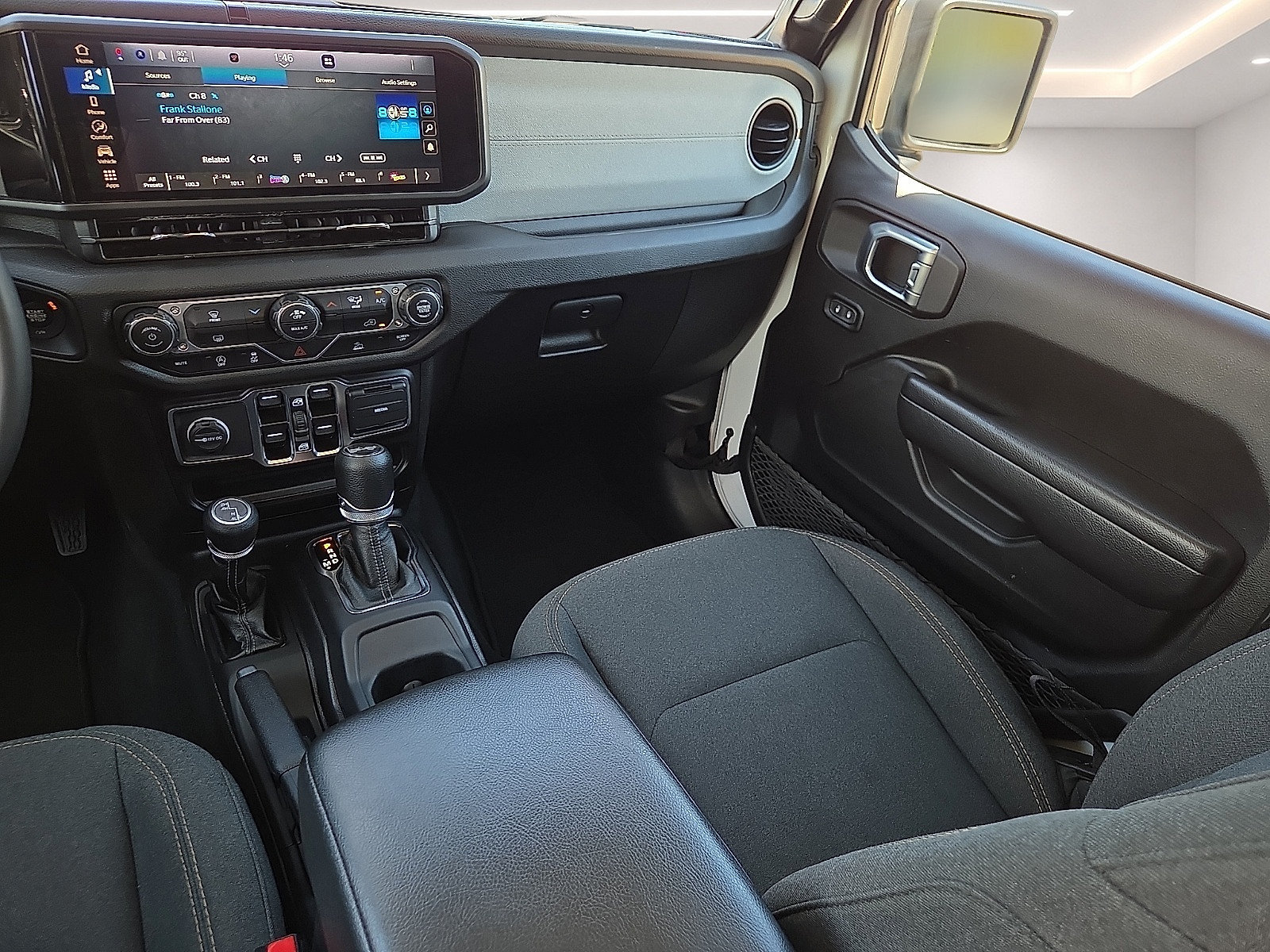 Used 2024 Jeep Wrangler Unlimited Sport AWD/4WD image 12