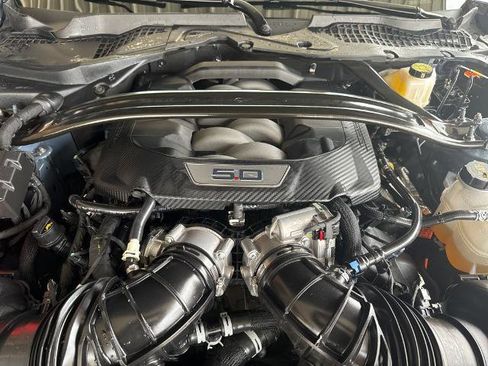 Certified 2025 Ford Mustang GT Premium image 29