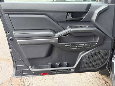 New 2026 Toyota Tacoma SR5 image 7