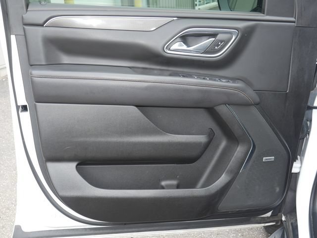 Used 2023 GMC Yukon AT4 w/ LPO, Floor Liner Package AWD/4WD image 14