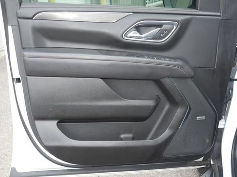 Used 2023 GMC Yukon AT4 w/ LPO, Floor Liner Package AWD/4WD image 14