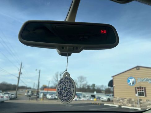 Used 2014 Audi Q5 3.0T Prestige image 30