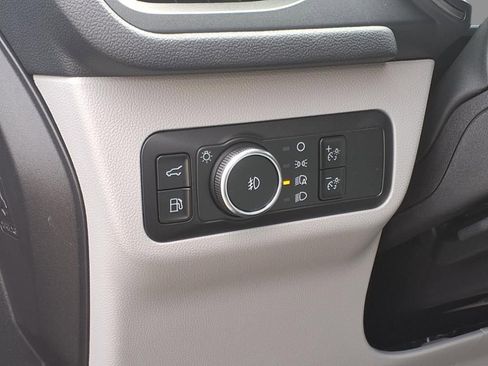 New 2024 Ford Escape SE image 16