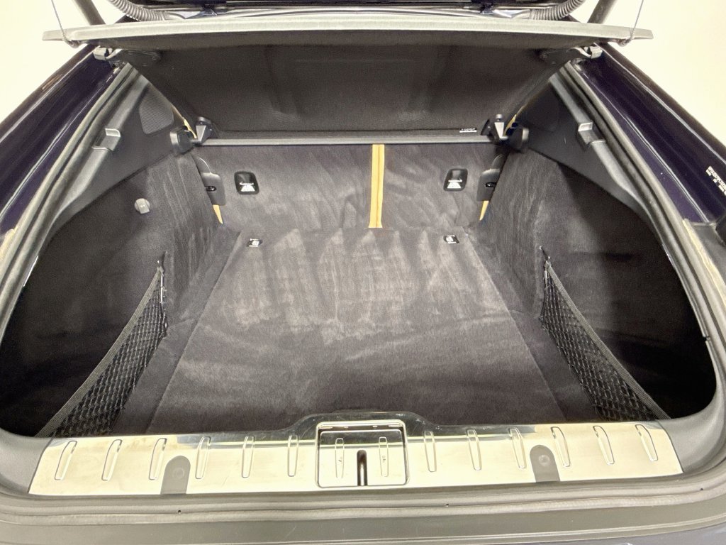 Certified 2023 Porsche Panamera image 28