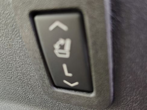 New 2025 Cadillac Escalade IQ Luxury 2 image 47