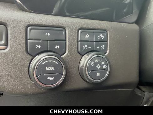 Used 2025 Chevrolet Silverado 2500 LT w/ Convenience Package AWD/4WD image 54