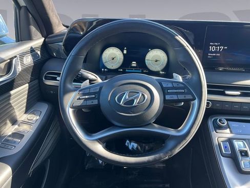Used 2023 Hyundai Palisade Calligraphy image 13