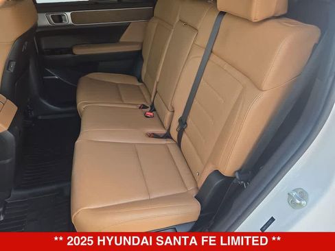 Used 2025 Hyundai Santa Fe Limited FWD image 19