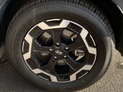 Used 2025 Hyundai Santa Fe SEL image 33