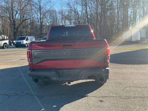Used 2017 Ford F150 Raptor w/ Equipment Group 802A Luxury image 6