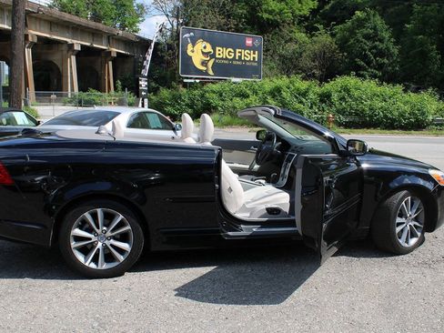 Used 2012 Volvo C70 T5 FWD image 31