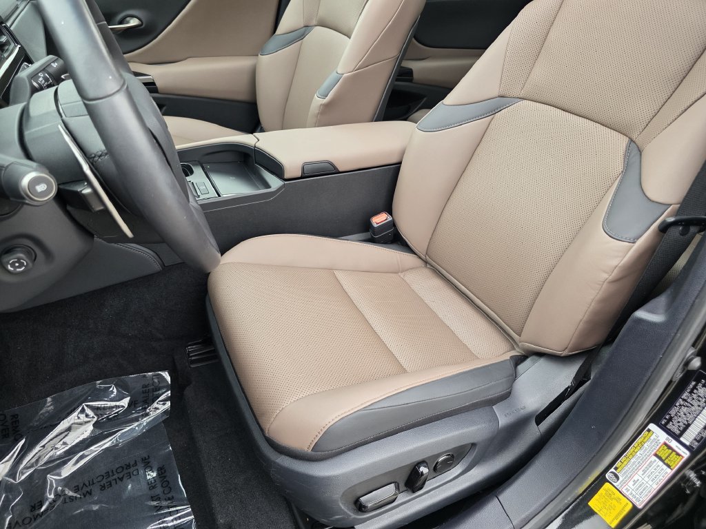 Certified 2024 Lexus ES 350 w/ Premium Package FWD image 17