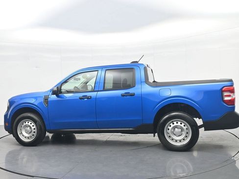 Used 2025 Ford Maverick XL w/ Equipment Group 102A AWD/4WD image 8