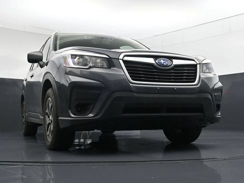 Used 2020 Subaru Forester Premium AWD/4WD image 18
