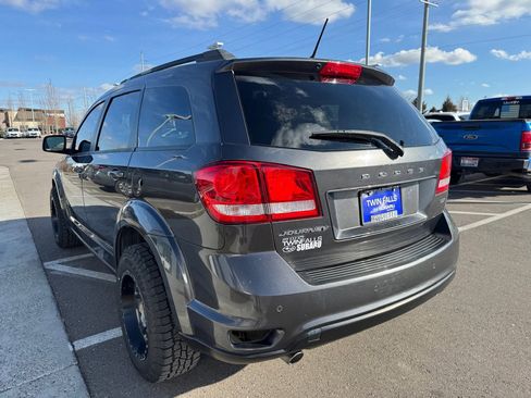 Used 2017 Dodge Journey SXT w/ Premium Group image 5