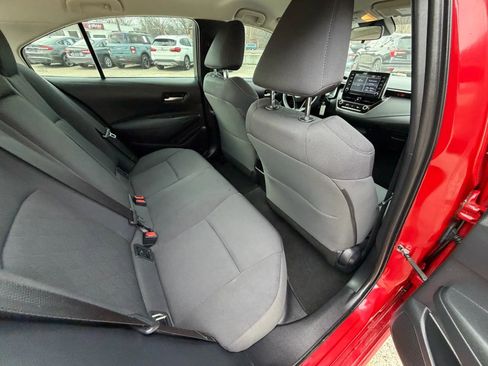 Used 2020 Toyota Corolla LE image 24