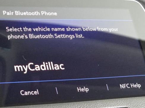 Used 2019 Cadillac XT4 Luxury w/ Cold Weather Package image 37