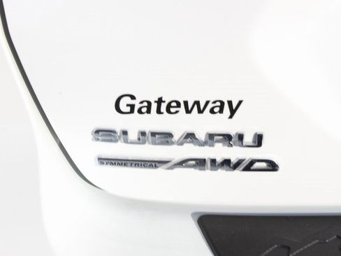 Certified 2024 Subaru Crosstrek 2.5i Limited w/ Crosstrek Mirror Package image 47