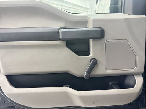 Used 2018 Ford F150 XL image 26