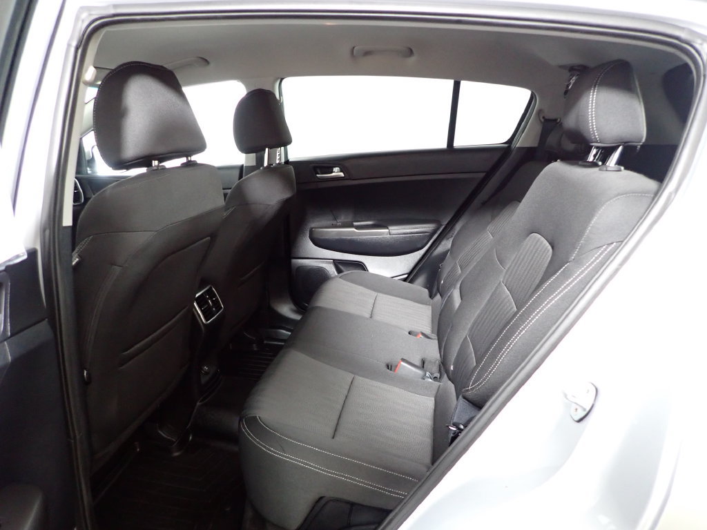 Used 2019 Kia Sportage LX AWD/4WD image 30