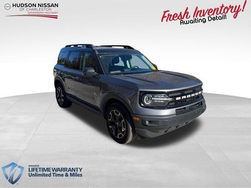 Used 2022 Ford Bronco Sport Outer Banks w/ Tech Package image 1