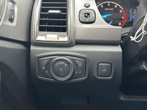 Used 2019 Ford Ranger XLT w/ Equipment Group 301A Mid image 28