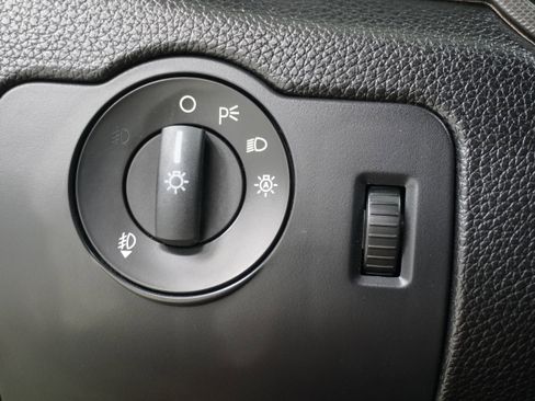 Used 2014 Ford Mustang GT image 19