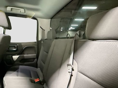 Used 2018 Chevrolet Silverado 1500 LT image 24