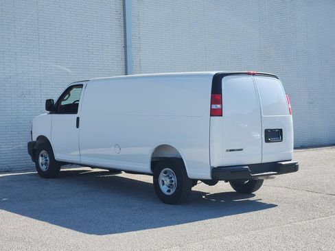 New 2026 Chevrolet Express 2500 Extended w/ Safety Package RWD image 3