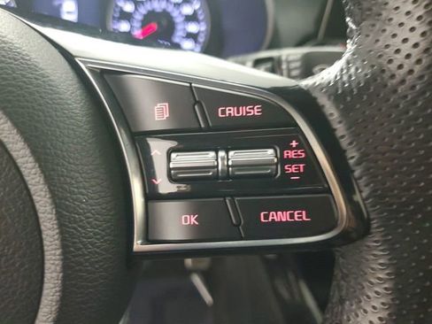 Used 2020 Kia Forte GT-Line image 13