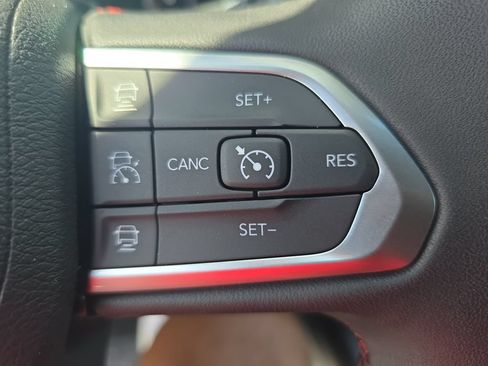 New 2026 Jeep Compass Trailhawk AWD/4WD image 18
