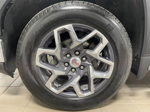 Used 2023 GMC Sierra 1500 SLE w/ Preferred Package AWD/4WD image 7