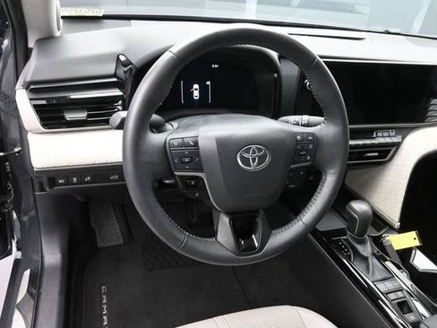 Used 2025 Toyota Camry XLE w/ Premium Package FWD image 25