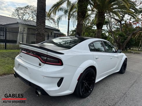 Used 2022 Dodge Charger Scat Pack RWD image 6