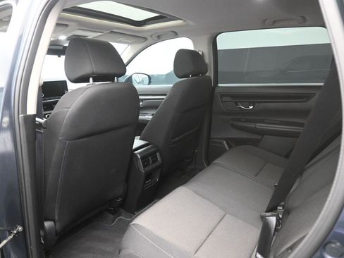 Used 2024 Honda CR-V EX image 2