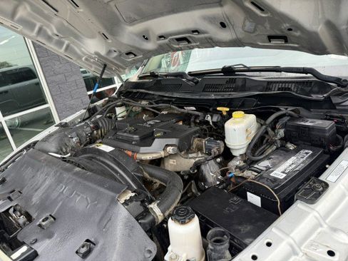 Used 2016 RAM 5500 SLT w/ Quick Order Package 29G SLT image 18