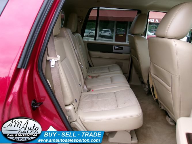 Used 2014 Ford Expedition XLT w/ Equipment Group 202A AWD/4WD image 22