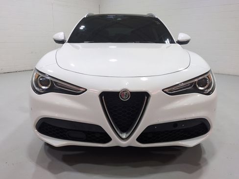 Used 2021 Alfa Romeo Stelvio Ti w/ Active Assist 2 Package TI AWD/4WD image 8