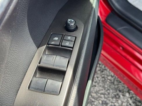 Used 2024 Toyota Camry SE FWD image 15