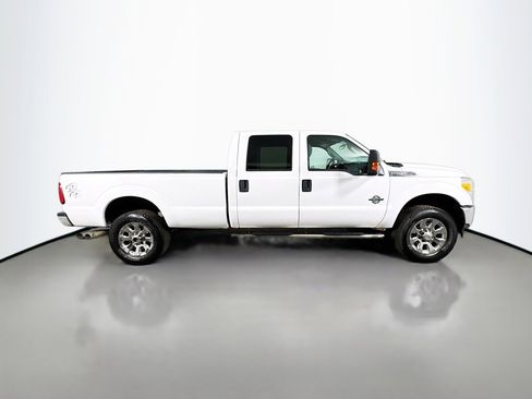 Used 2014 Ford F350 XLT w/ Camper Package image 6