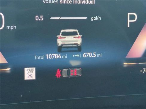 Certified 2025 BMW X1 xDrive28i w/ Technology Package image 11