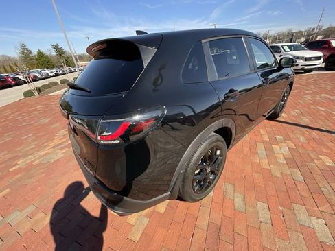 Used 2024 Honda HR-V Sport image 34