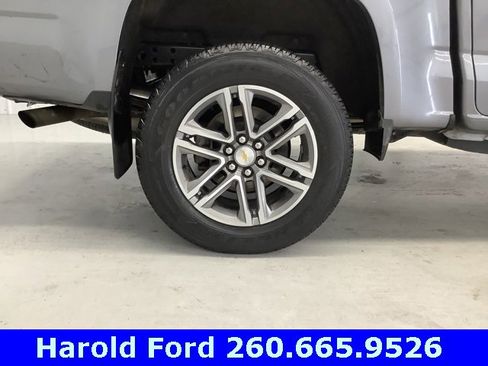 Used 2022 Chevrolet Colorado LT w/ LT Convenience Package image 7