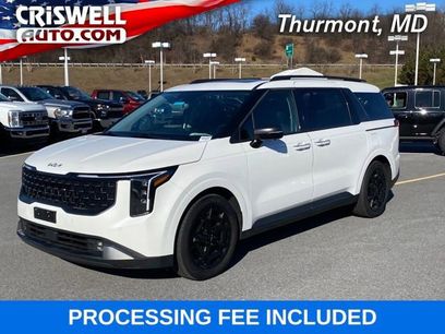 Used 2025 Kia Carnival SX w/ SX Dark Edition Package