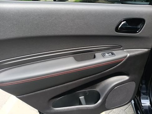 Used 2024 Dodge Durango GT AWD/4WD image 18