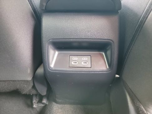 Used 2024 Toyota Corolla LE image 17