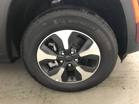 New 2025 Jeep Grand Cherokee Limited 4xe image 41