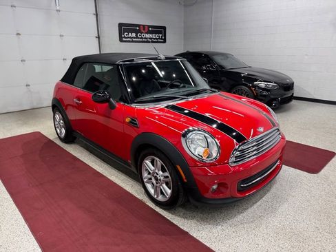 Used 2014 MINI Cooper Convertible FWD image 57