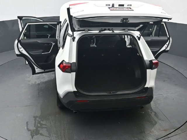 Certified 2025 Toyota RAV4 LE AWD/4WD image 46