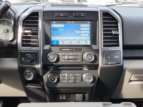 Used 2018 Ford F150 XLT w/ Equipment Group 302A Luxury AWD/4WD image 19